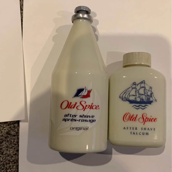 2 Vintage Old Spice bottles - Picture 3 of 4